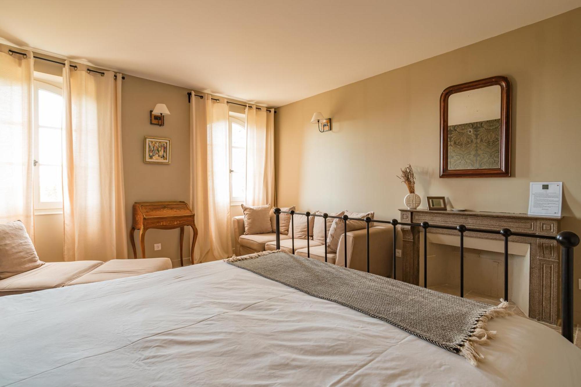 Chateau Montplaisir Charming B&B In Provence Valréas Exterior foto